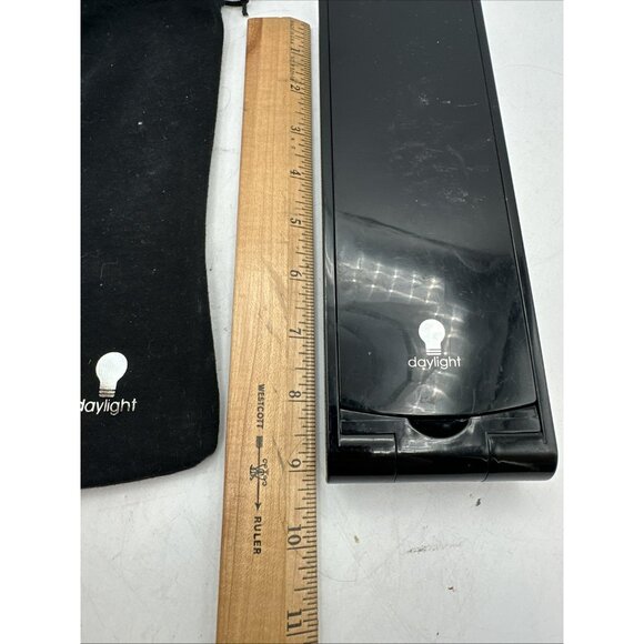 Daylight Company Brand Foldable Bright Desk Light Crafting Sewing Model U 5001 - Picture 9 of 9